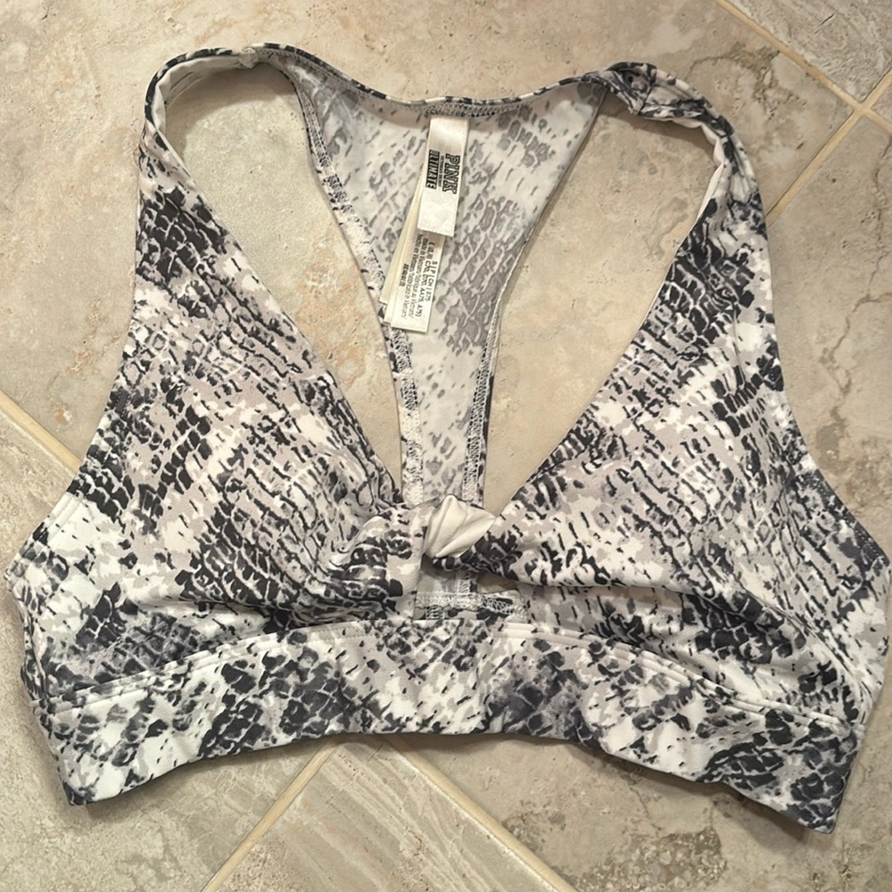 PINK Victoria Secret Sports Bra